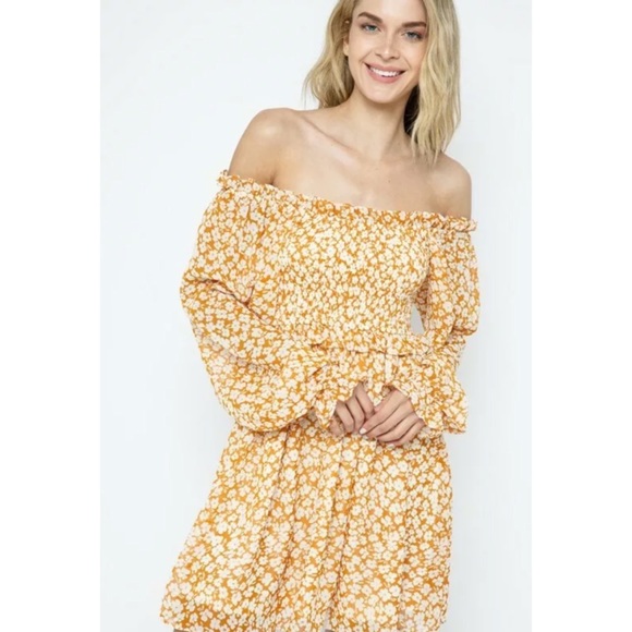 SOLD OUT - Picture 5 of 10